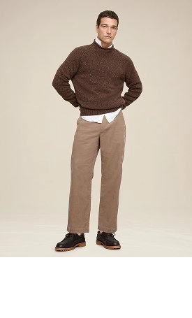 Loose. Relaxed through the thigh, straight through the leg