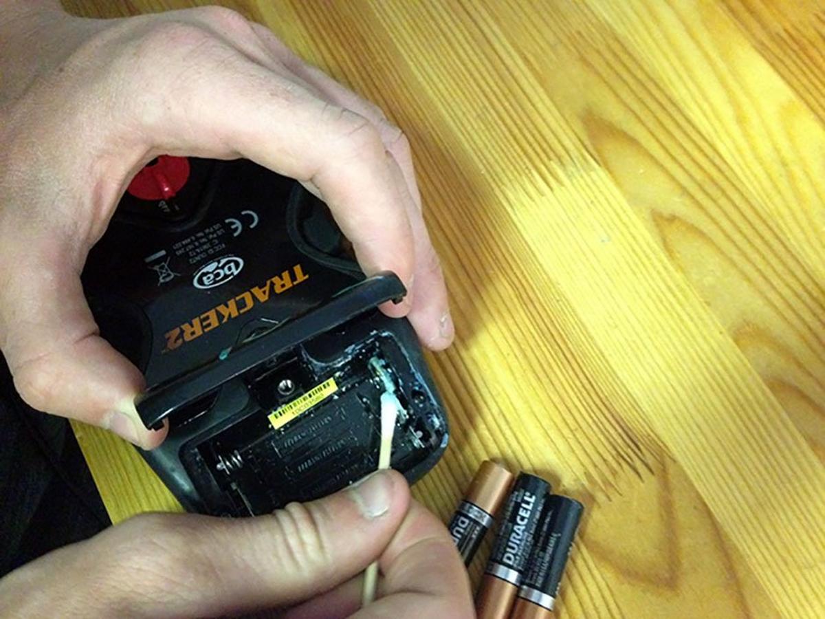 How to optimize battery life in your Tracker avalanche beacons and BC