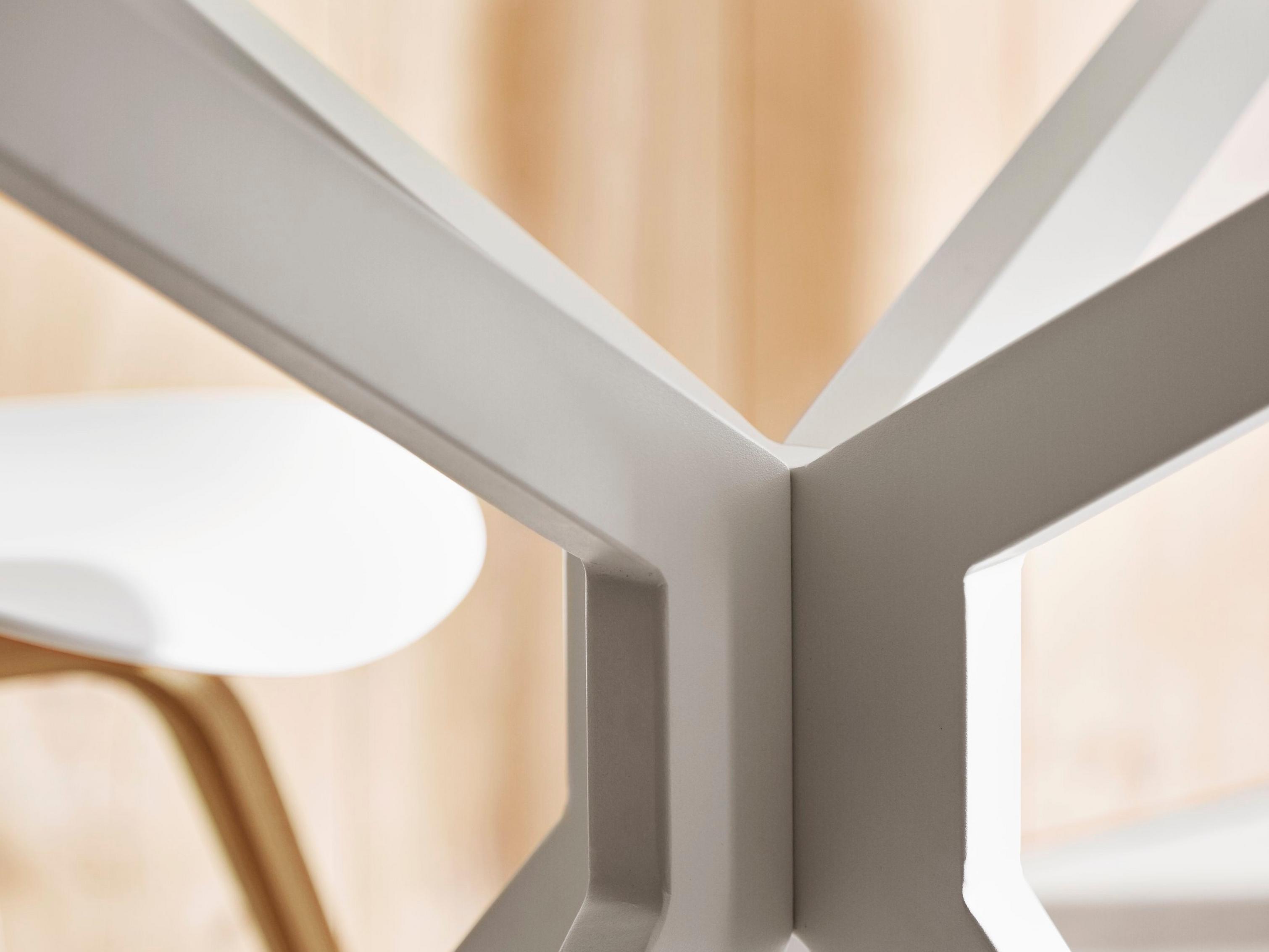 Billund round dining table | BoConcept Billund round dining table | BoConcept