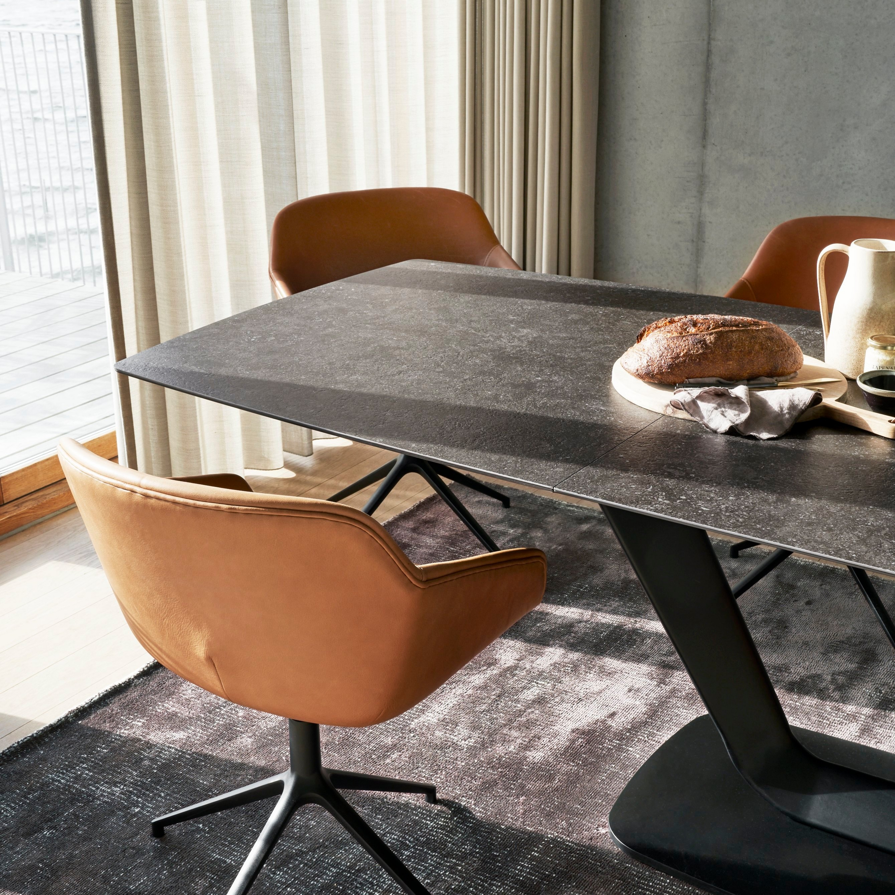 Alicante dining table with supplementary tabletop in dark grey stone ceramic