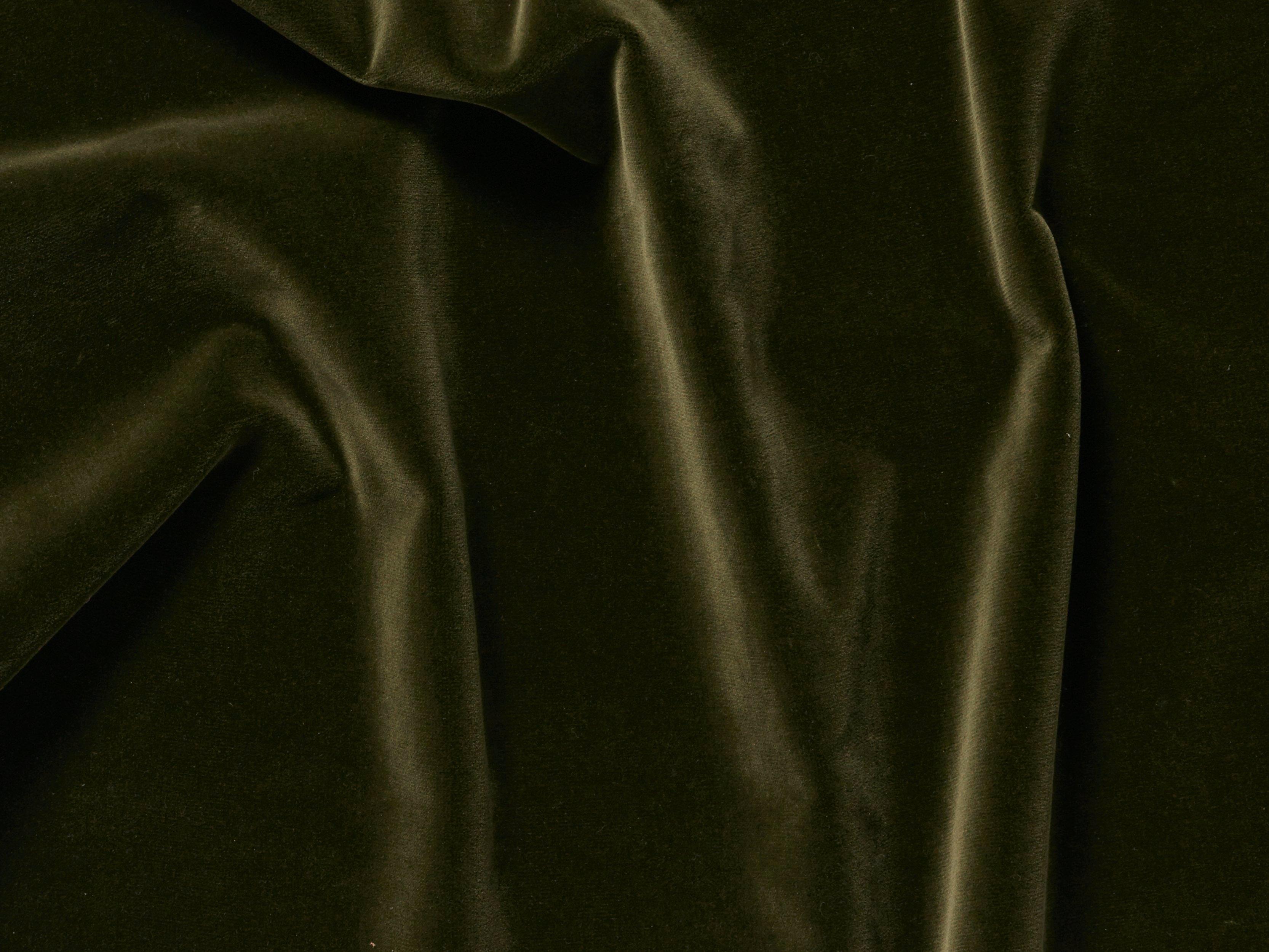 Material-Colour swatch of Cotton velvet in Olive green