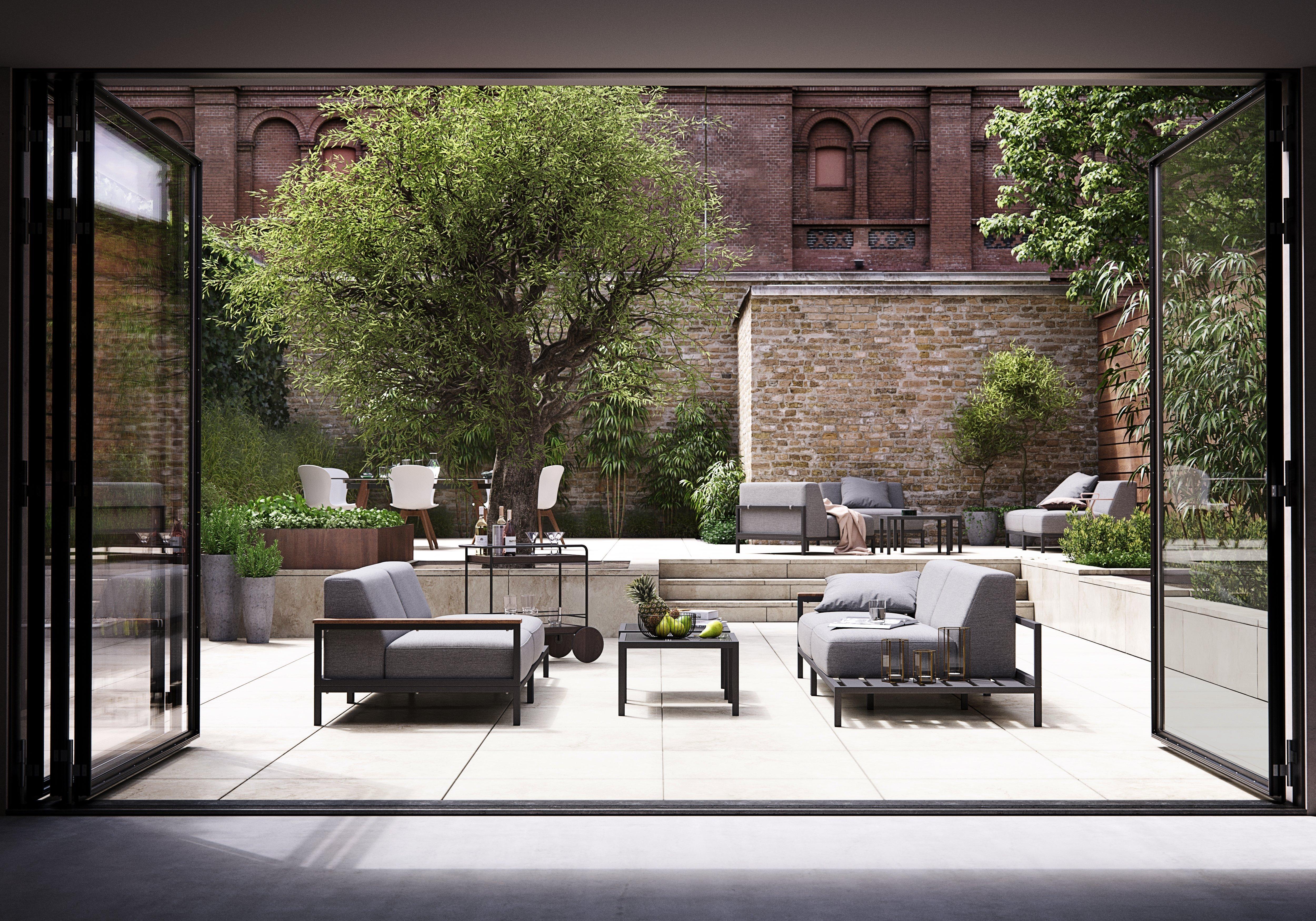 Rome outdoor sofa with light grey outdoor fabric