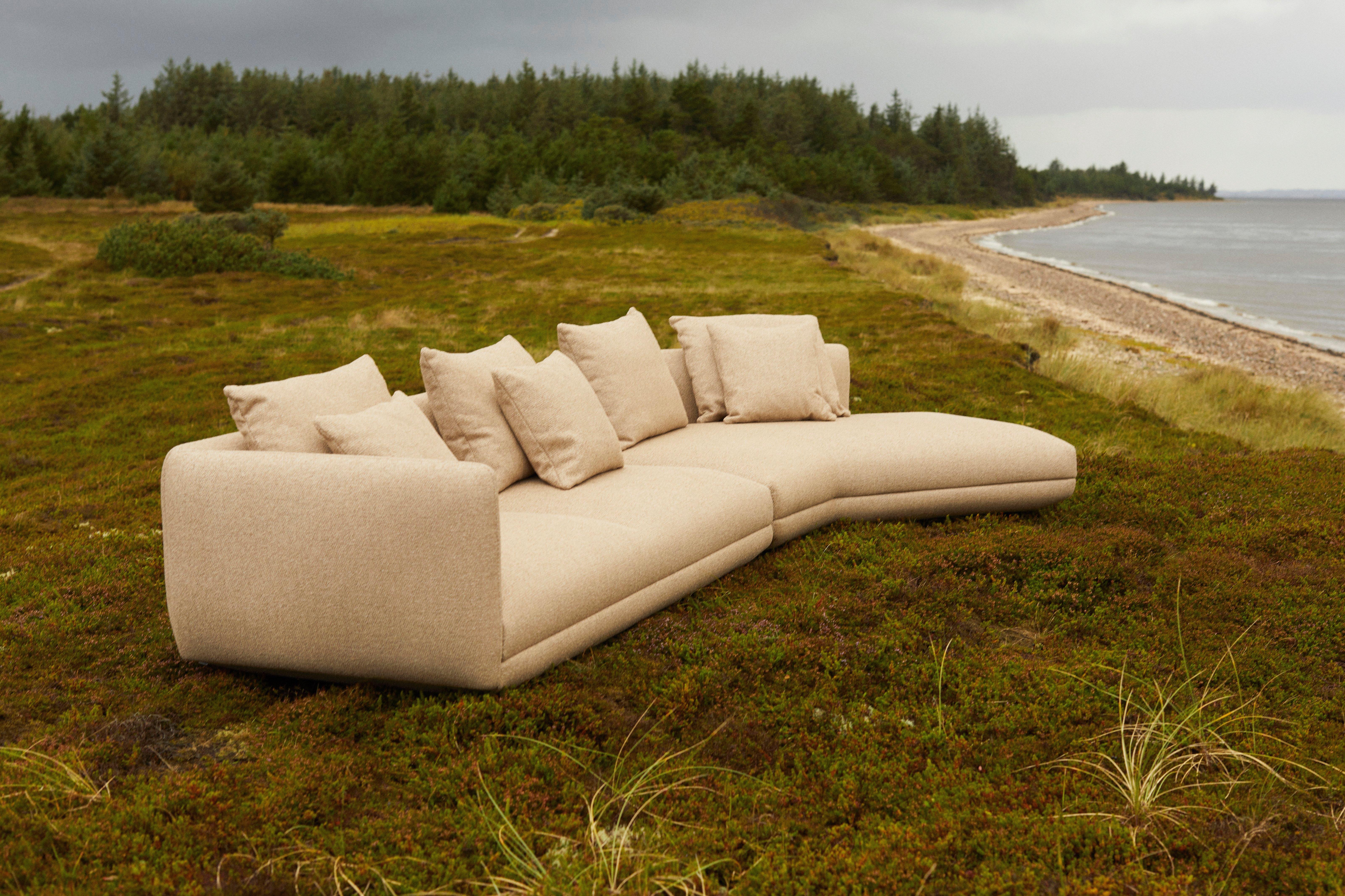 El sofá Salamanca en la naturaleza.
