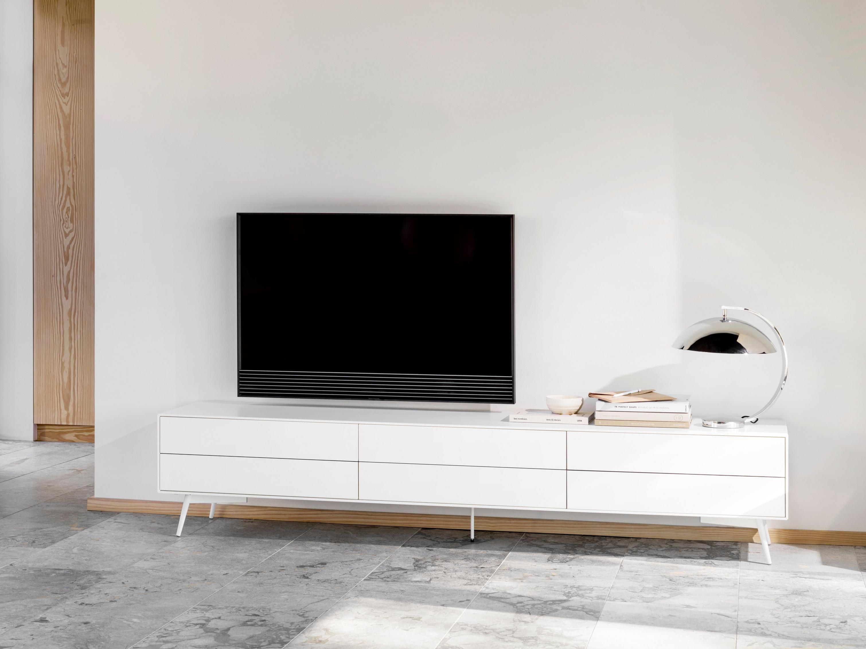 Fermo TV/Hi-Fi ユニット、ドロップダウン式ドア & ドロワー Fermo TV/Hi-Fi ユニット、ドロップダウン式ドア & ドロワー