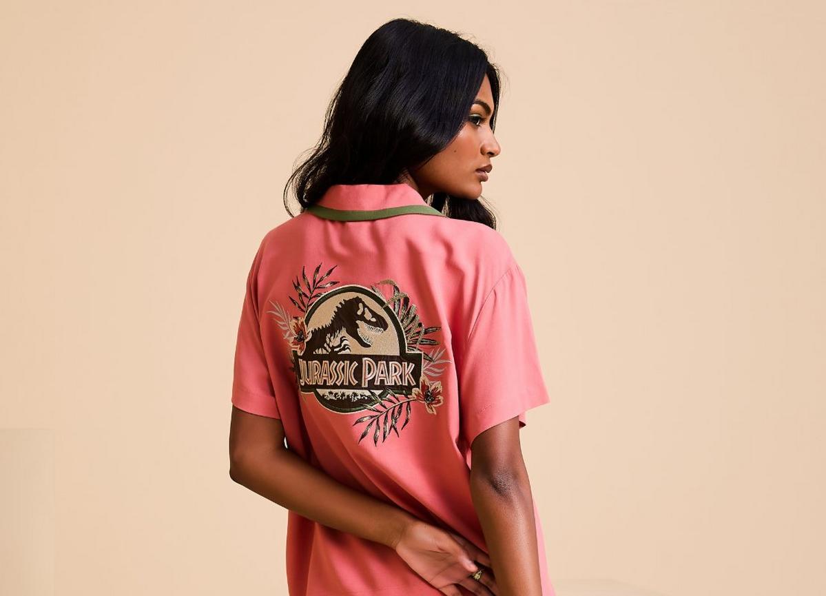 Jurassic Park Floral Logo Women's Slightly Cropped Woven Button-Up - BoxLunch Exclusive