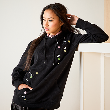 Our Universe Studio Ghibli Spirited Away Soot Sprites and Stars Women's Hoodie — BoxLunch Exclusive
