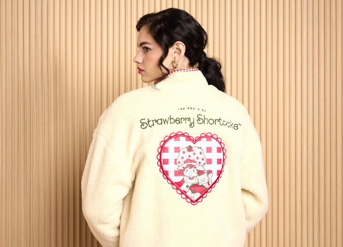 Strawberry Shortcake Embroidered Berries Women's Sherpa Jacket - BoxLunch Exclusive