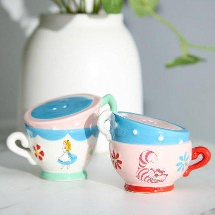 Disney Alice in Wonderland Teacup Salt and Pepper Shakers