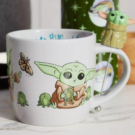 Star Wars The Mandalorian Grogu Mug with Figural Stirrer