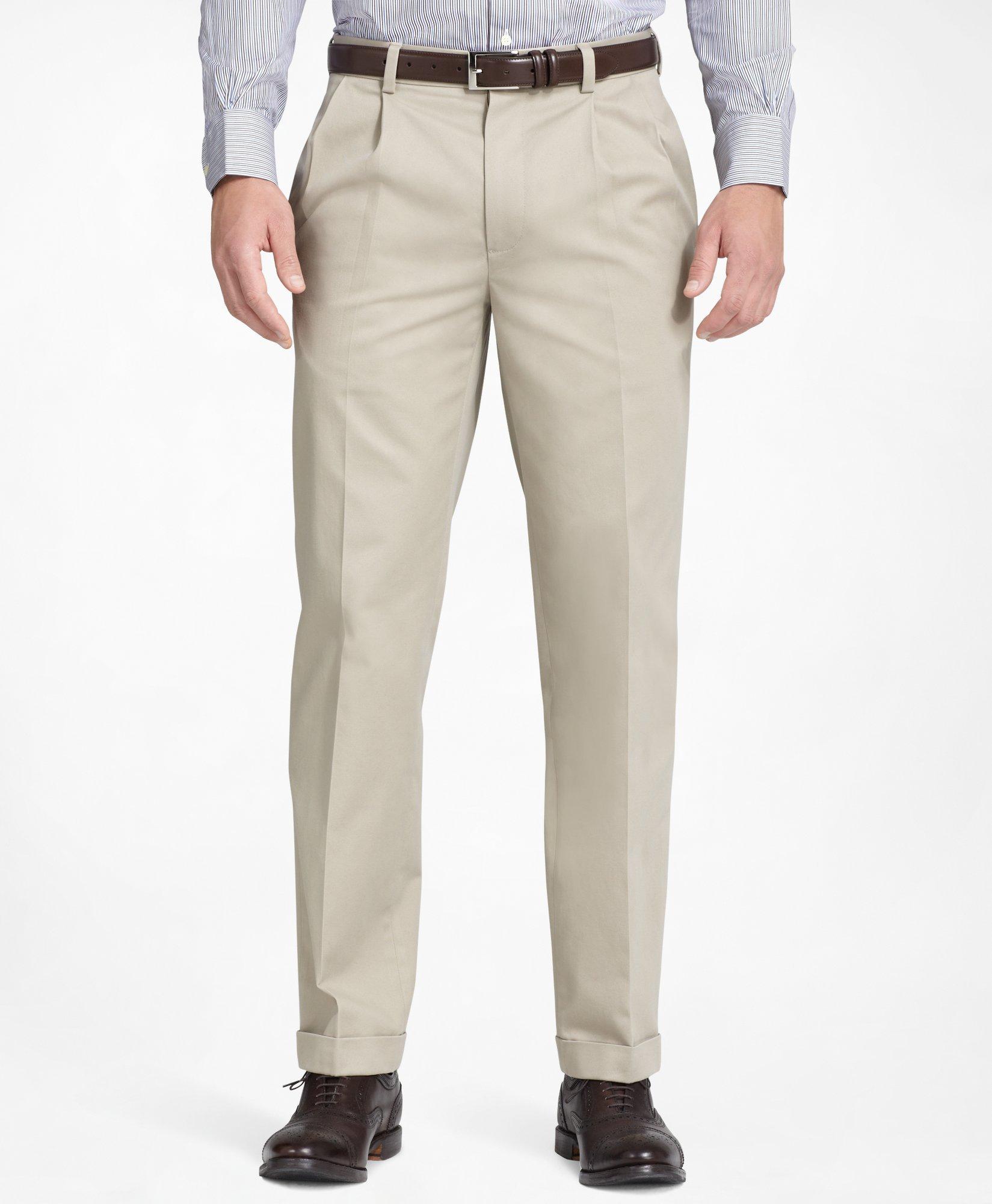 Men's Thompson Fit Pleat-Front Advantage Chinos | Brooks Brothers