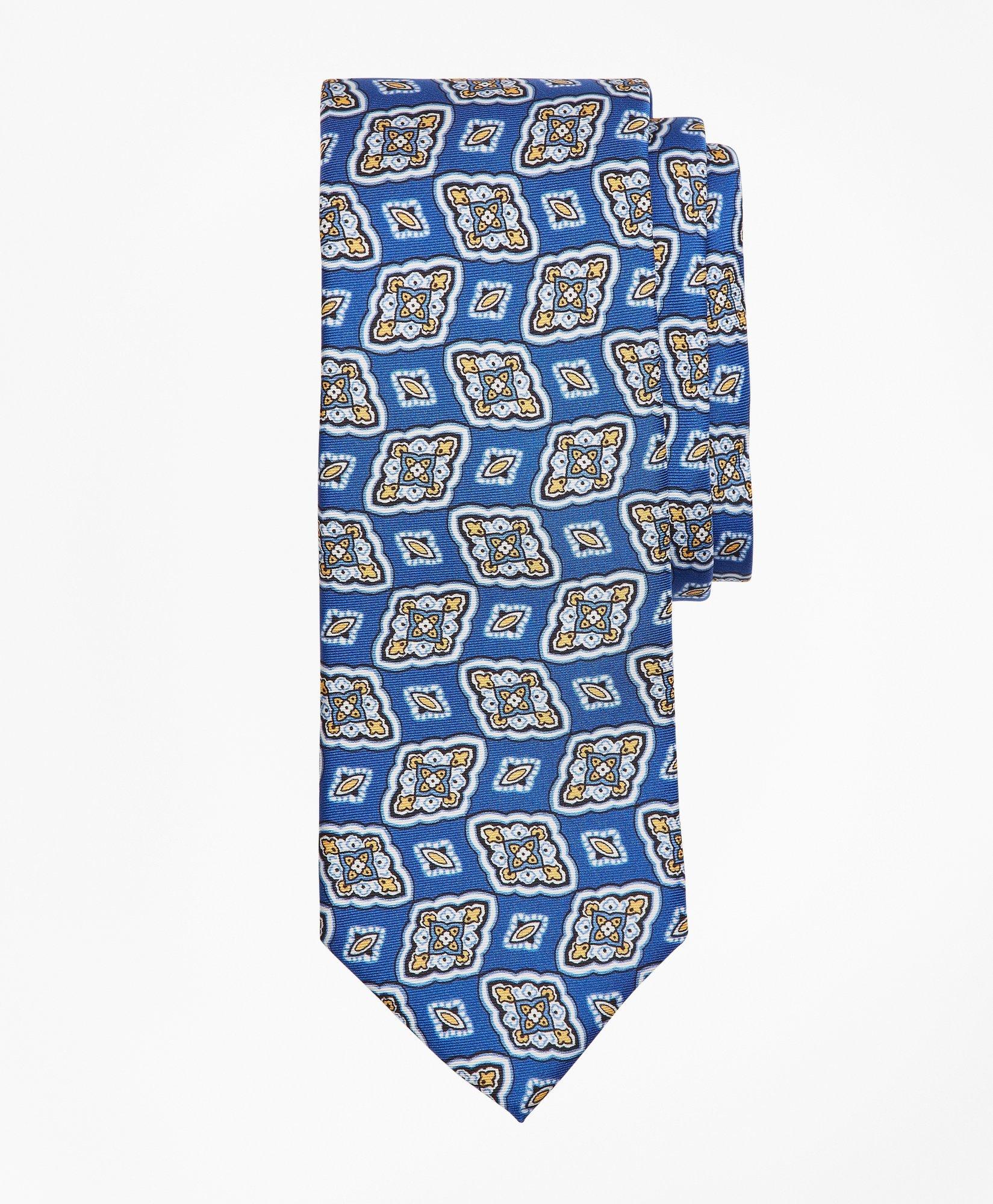 medallion print tie