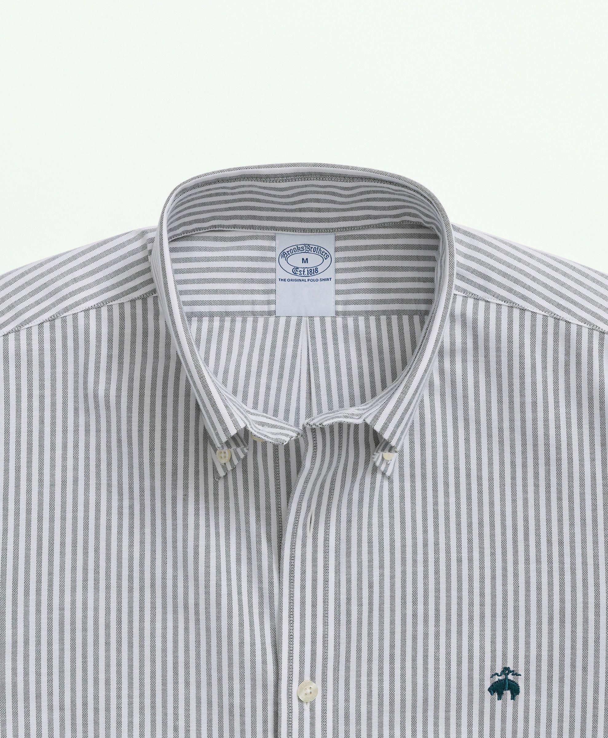 Stretch Non Iron Oxford Button Down Collar Stripe Short Sleeve Sport Shirt