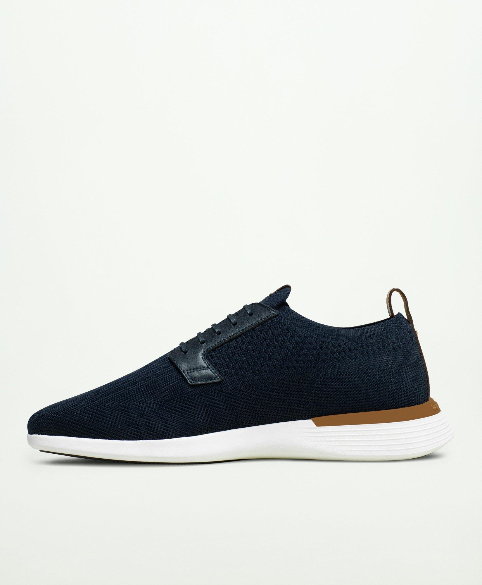 Wolf & Shepherd SwiftKnit™ Derby