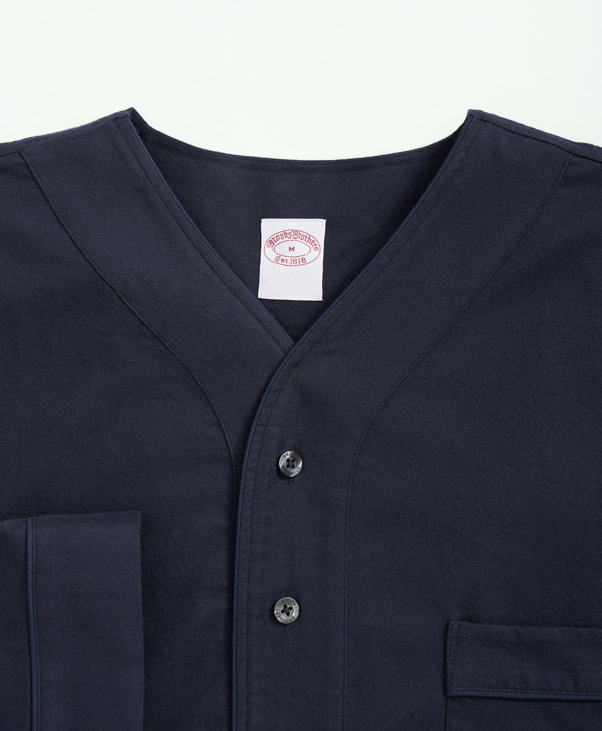 Brooks brothers best sale mens nightshirts