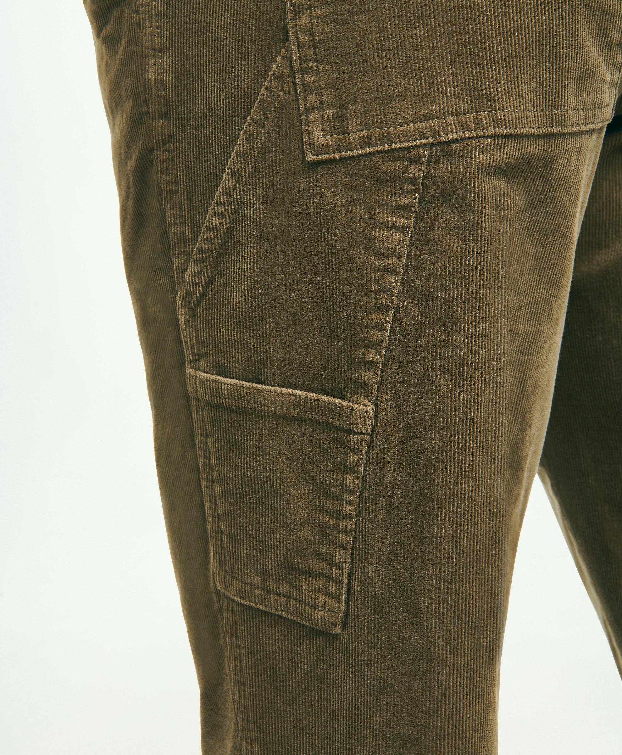 Slim Fit 5-Pocket Corduroy Pant in Olive