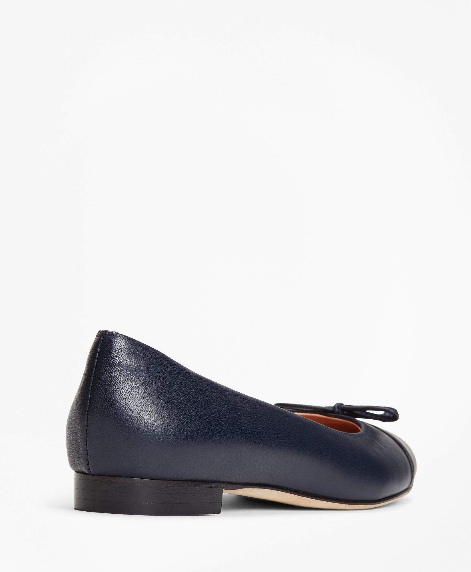 Color-block Leather Flats
