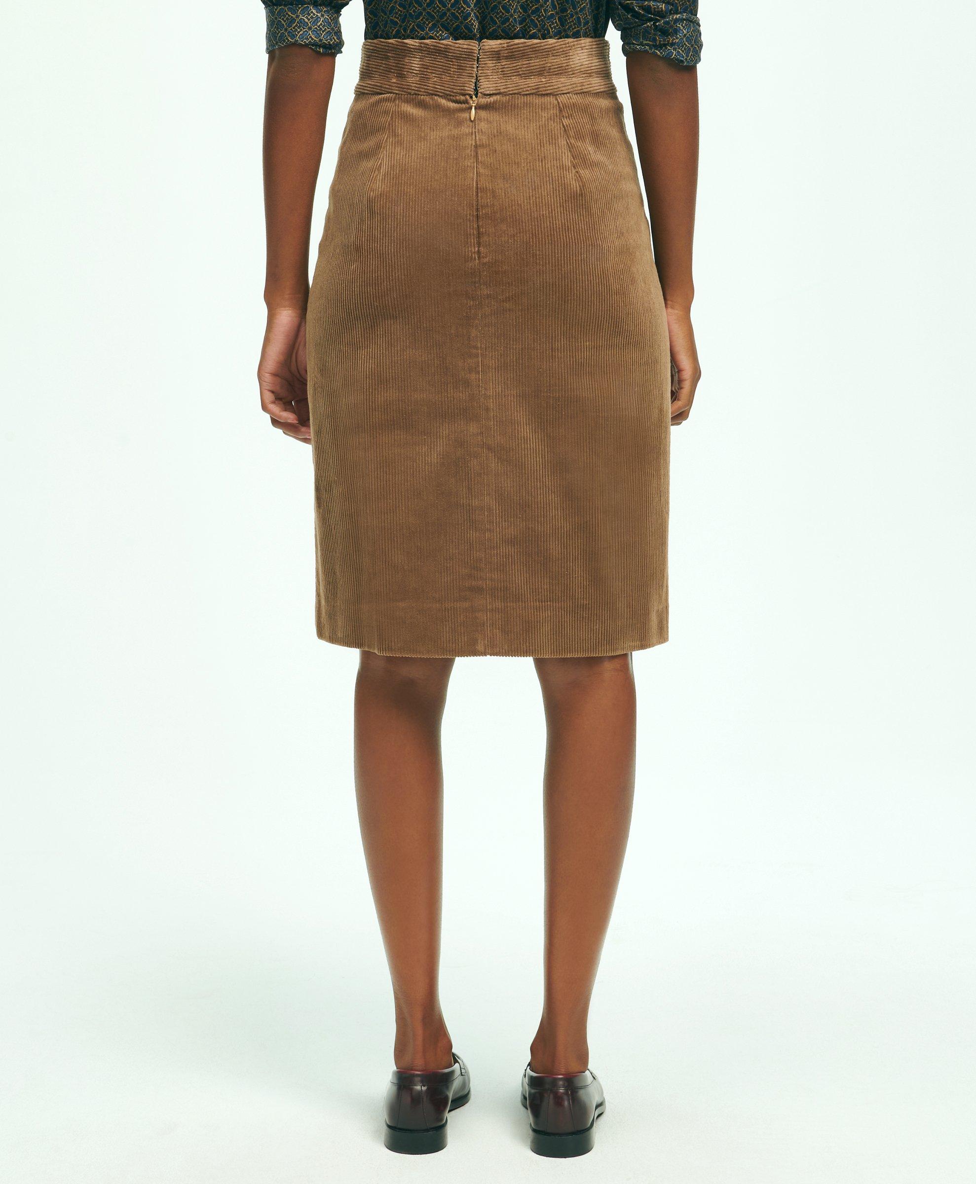 A line clearance brown corduroy skirt