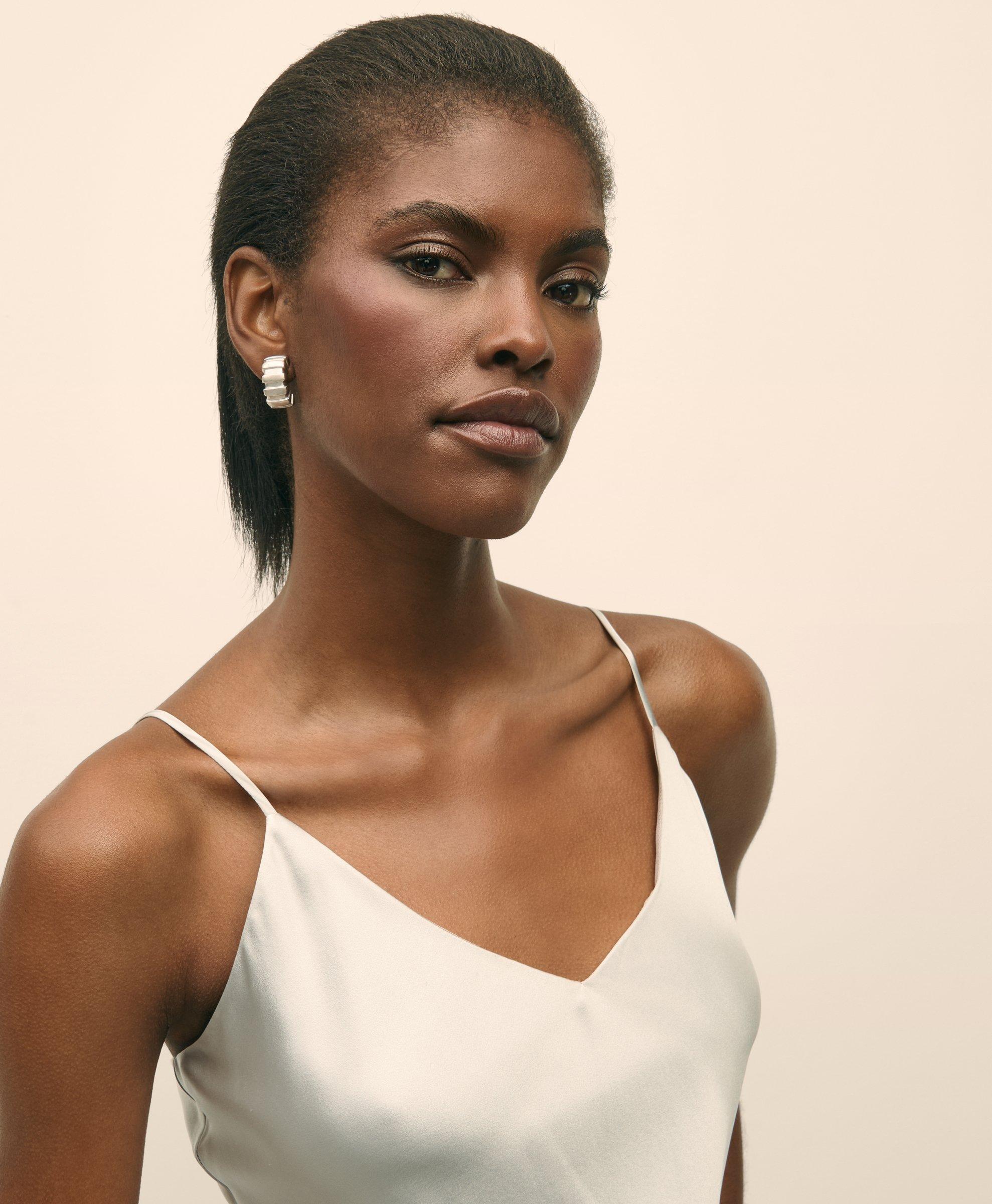 Brooks Brothers V-neck Camisole In Washable Silk Charmeuse In Light Grey