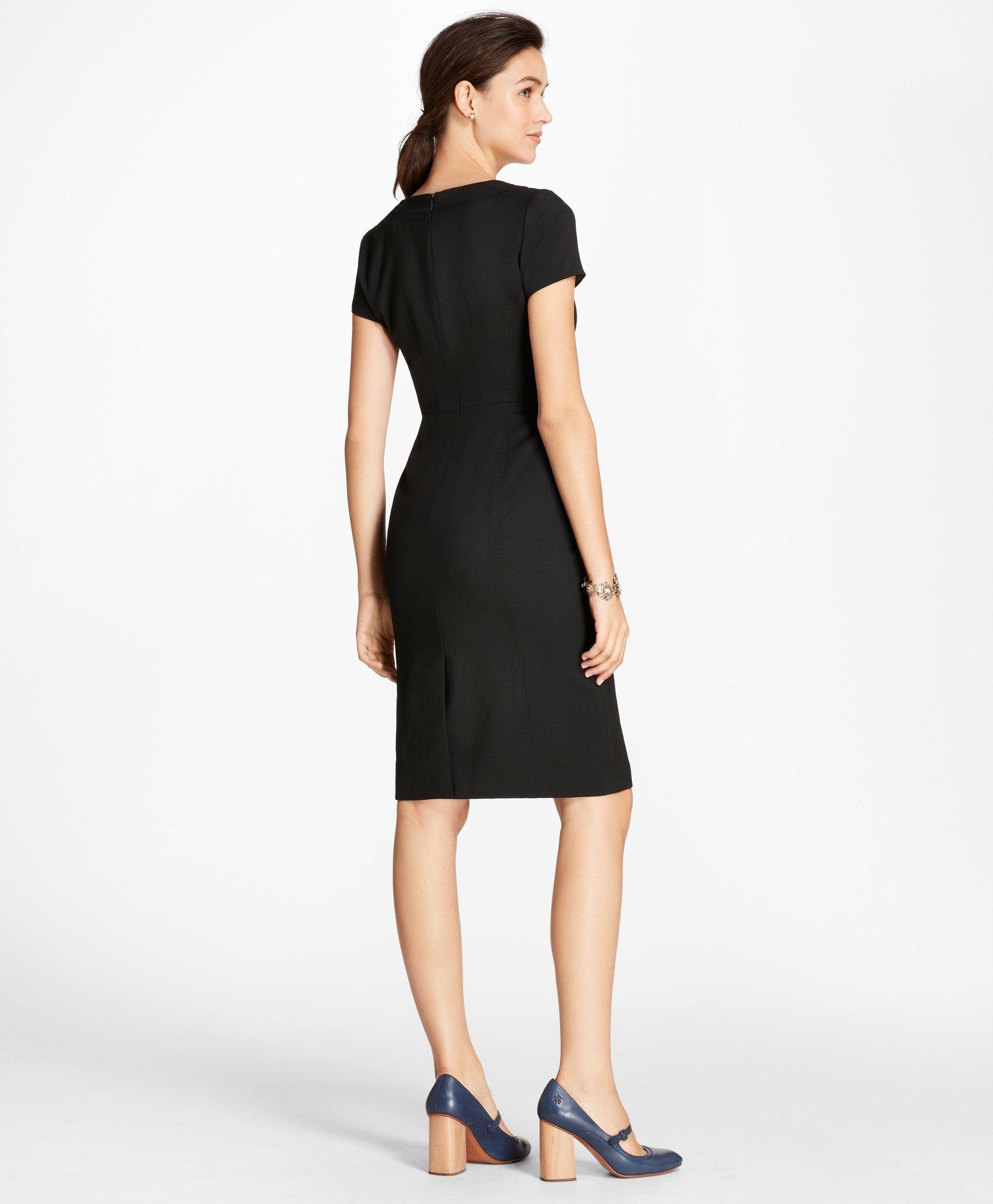 Short sleeve 2024 black sheath dress