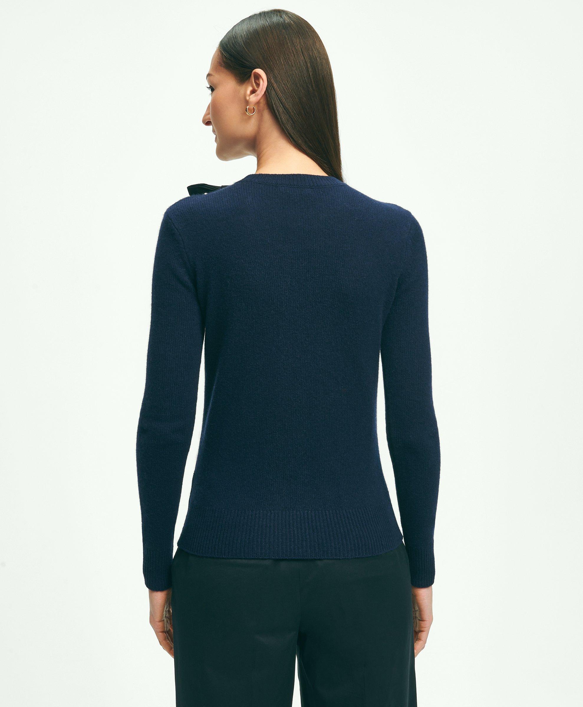 Cashmere sweater with clearance pearls