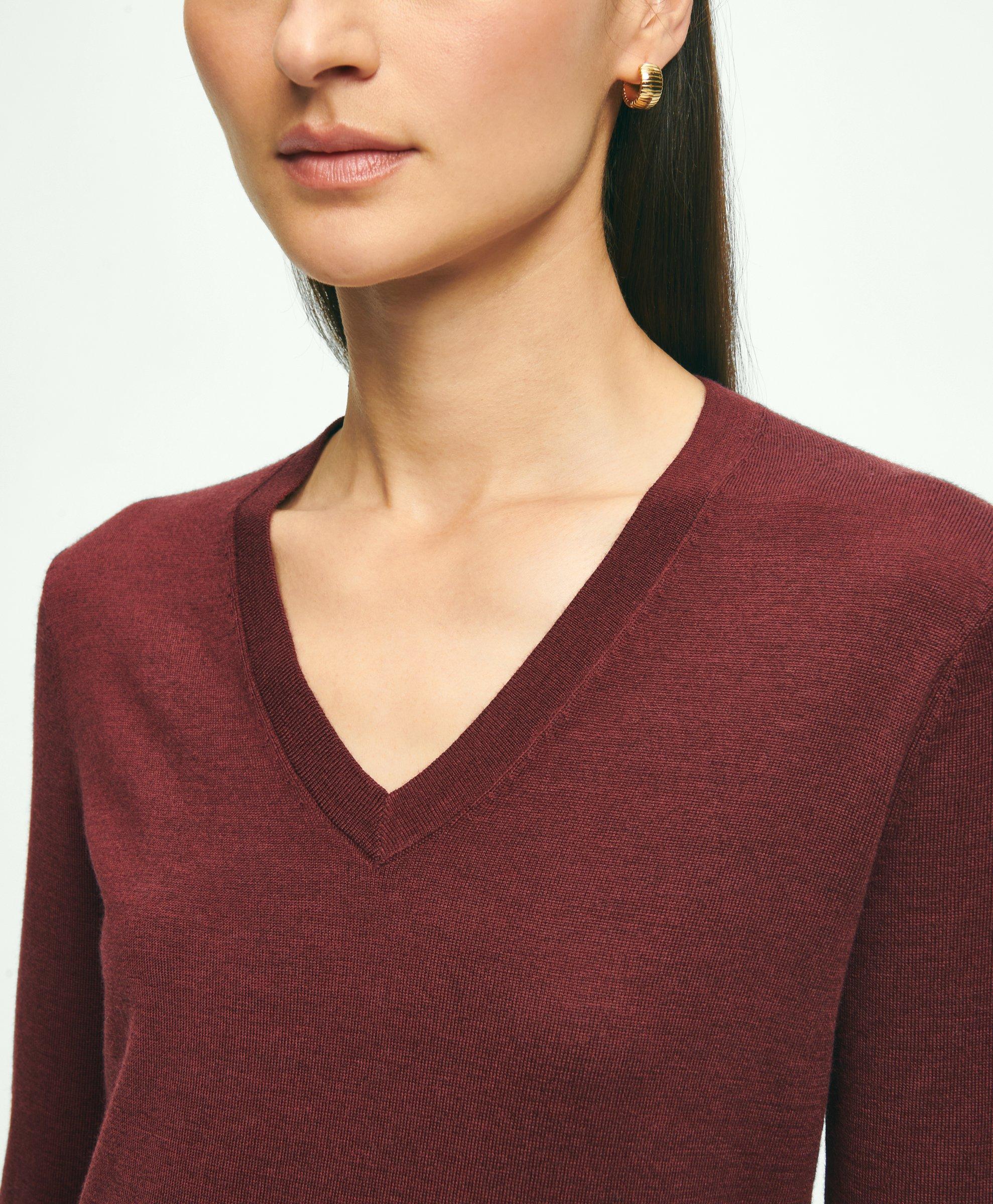 Merino wool outlet v neck sweater