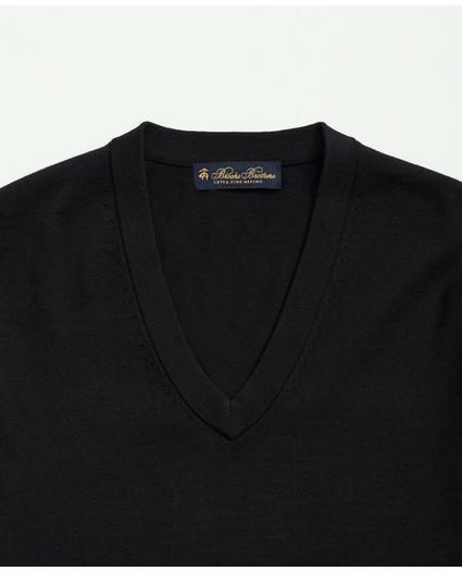 Big & Tall Fine Merino Wool V-Neck Sweater, image 2