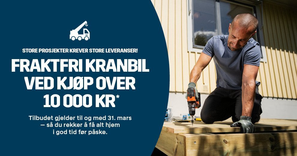 Fraktfri kranbil ved kjøp over 10 000 kr. Mann som skrur terrassebord.