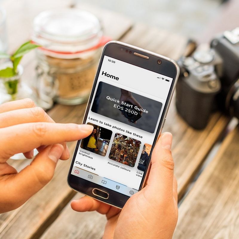 ecom-department-pages-cameras-app-photo-companion-banner-800x800-cs