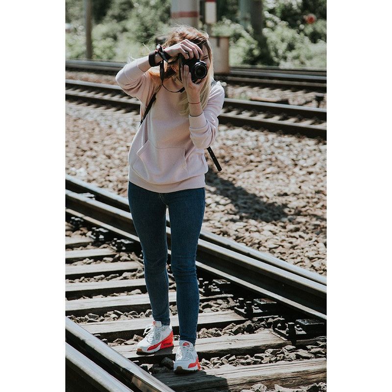 Prima oară în locomotiva unui tren (nu e doar o poveste. E o magie pe roți!)