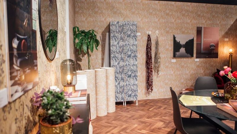 A room set displaying a wealth of digitally printed interior décor applications by Canon customer Dusty