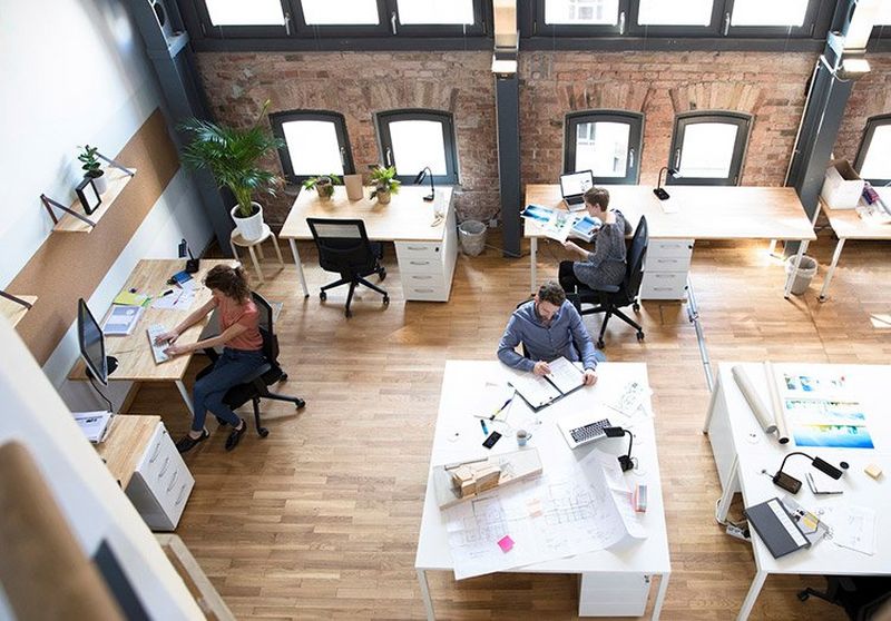 Решения за работа в хибридно работно пространство