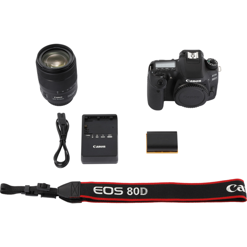 Canon EOS 80D + 18-135mm IS USM Objektiv Produkt Lieferumfang