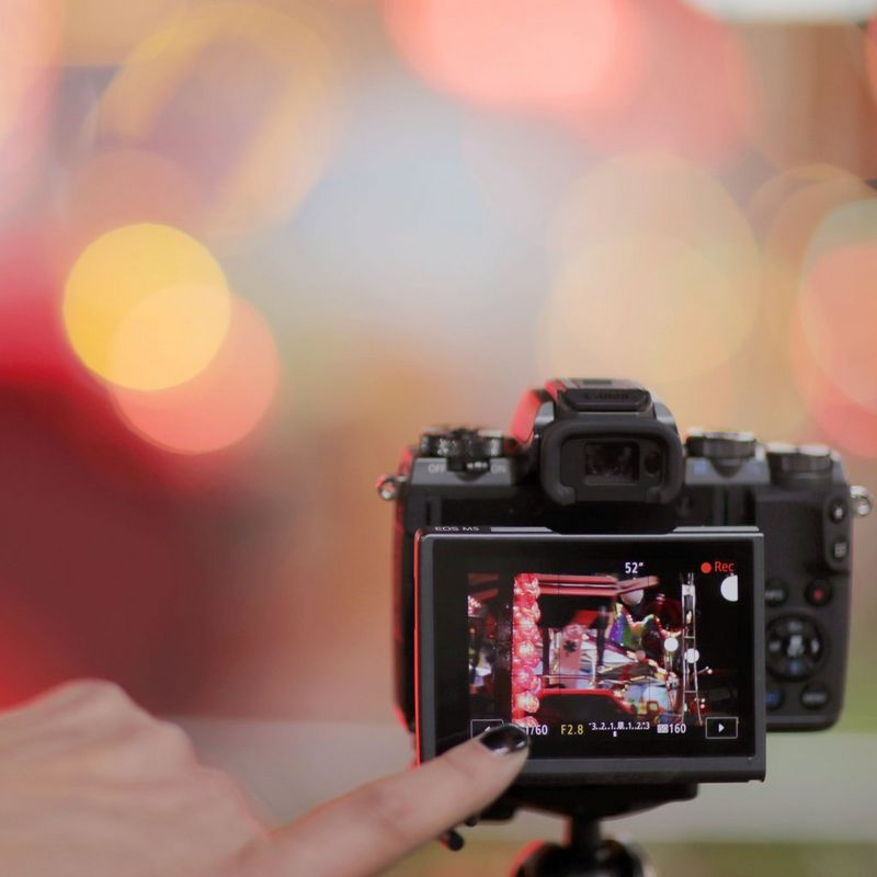 Canon EOS M5 + EF-M 15-45mm 1:3,5-6,3 IS STM 0 Verwenden des Touchscreens