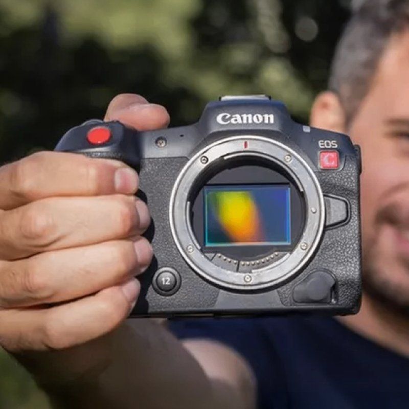EOS R5 C