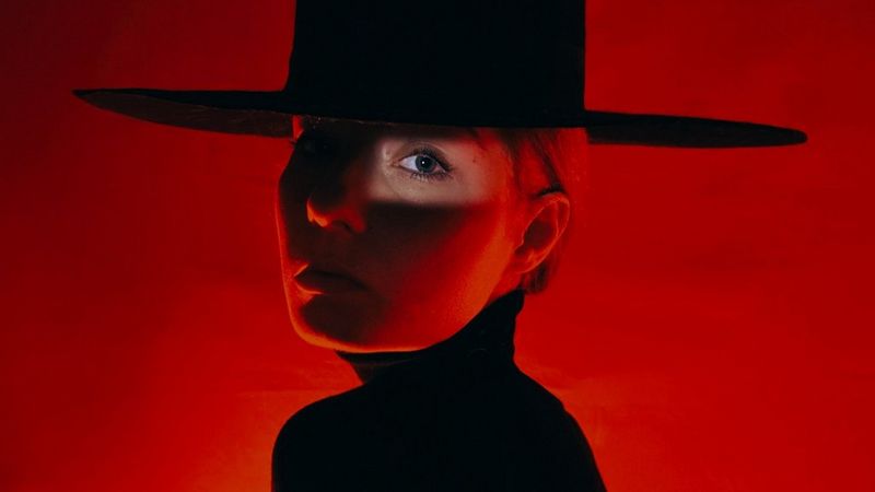 כריסטינה אונֶה (Christina Oné)