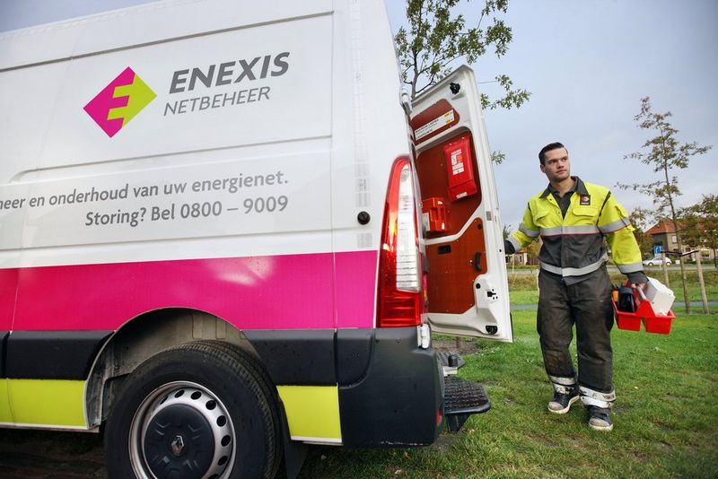 A Enexis transforma as suas comunicações de saída com a Canon