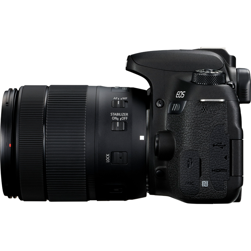 Canon EOS 77D + EF-S 18-135mm 1:3,5-5,6 IS USM Produkt Ansicht von rechts