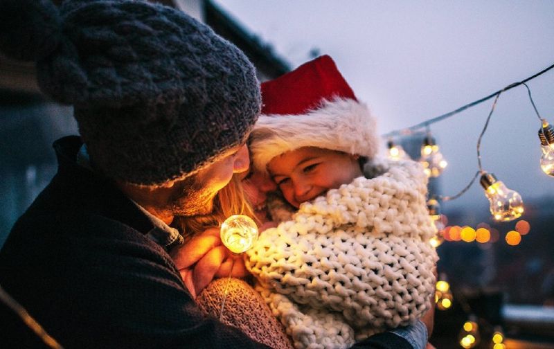 1_Christmas_Top_Banner_Families_guide