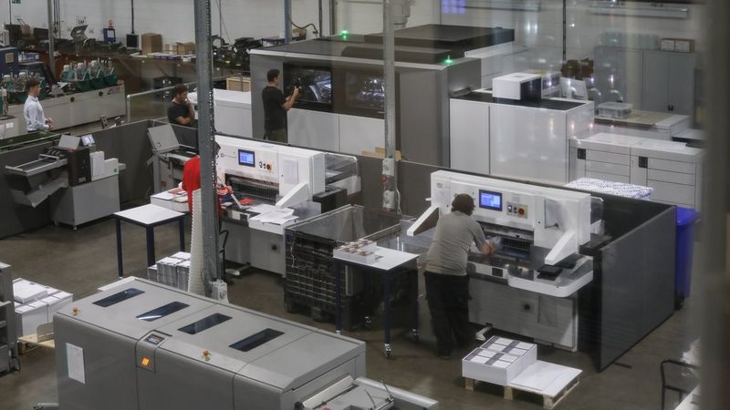 Propack employees using Canon technology