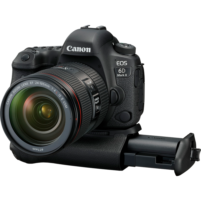 Canon BG-E21 Akkugriff Produkt Auf einer Kamera von rechts