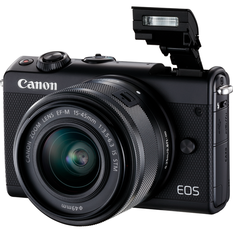 Canon EOS M100 Schwarz + Canon EF-M 15-45mm f/3.5-6.3 IS STM Objektiv Schwarz Produkt Diagonale Ansicht mit internem Blitz