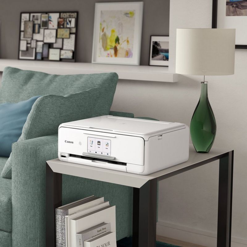 Canon PIXMA TS8151 – Weiß Auf einem Tisch