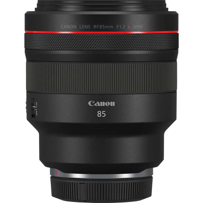 Canon RF 85mm F1.2L USM Objektiv Produkt Diagonale Ansicht mit Streulichtblende