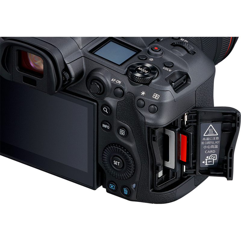 Speicherkarten-Steckplätze