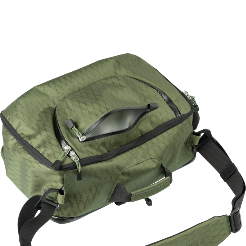 4546V326_Convertible-Backpack-14-inches-Green_07