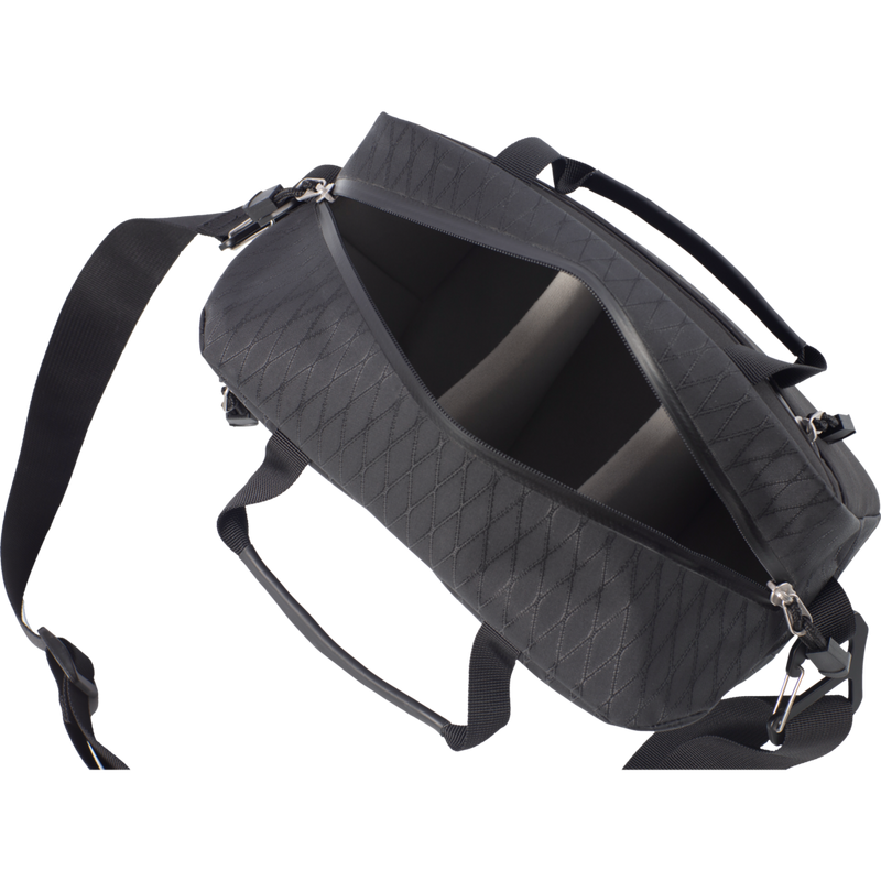 4546V327_Shoulder-Bag-9L-Black_04