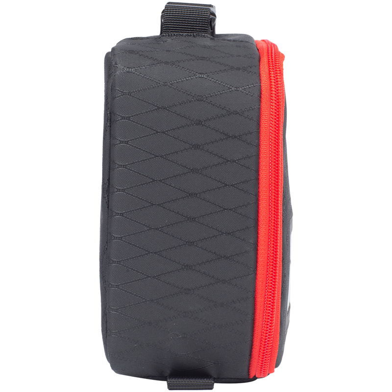 4546V334_Tech-Case-Black_03