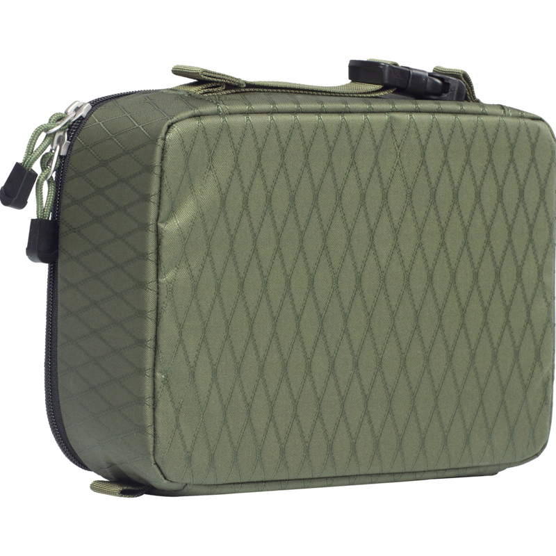 4546V335_Tech-Case-Green_06