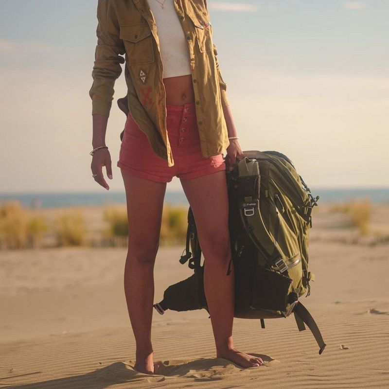 4549V069_Tilopa-Backpack-Green_12