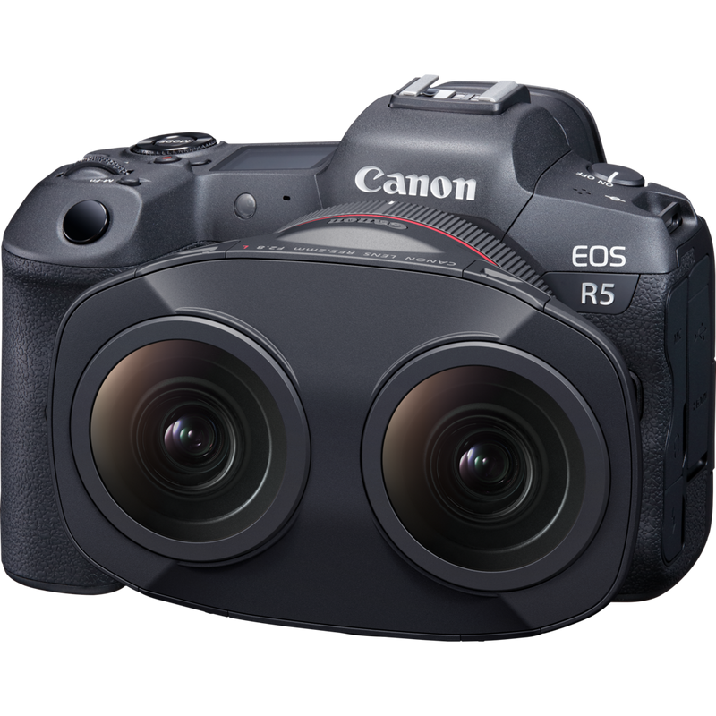 Canon RF 5.2mm F2.8 L DUAL FISHEYE Objektiv Produkt Diagonale Vorderansicht mit einer Kamera